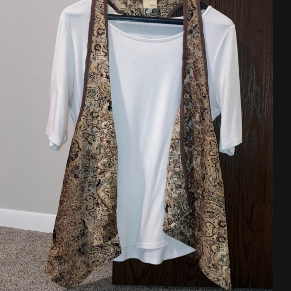 Looking to buy this vest